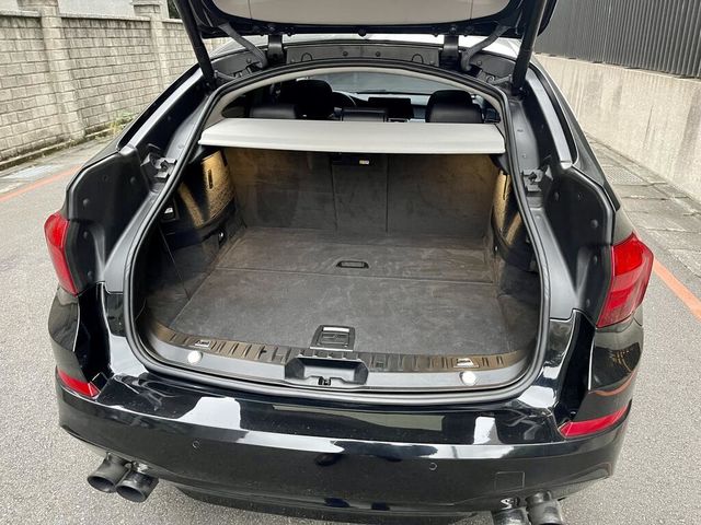 BMW寶馬 535I GT  第10張相片