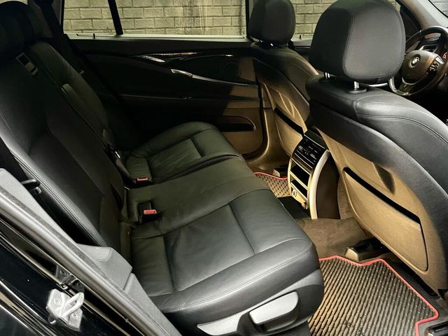 BMW寶馬 535I GT  第13張相片