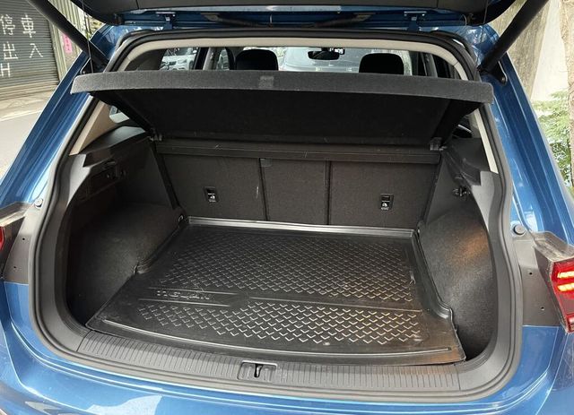 VOLKSWAGEN福斯 TIGUAN  第8張相片