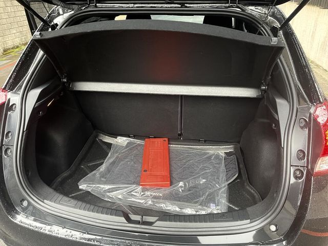 TOYOTA豐田 YARIS  第7張相片