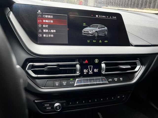 BMW寶馬 218I  第6張相片