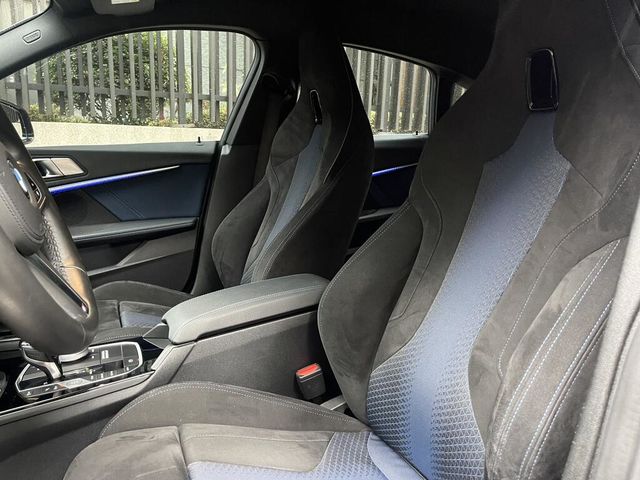 BMW寶馬 218I  第8張相片