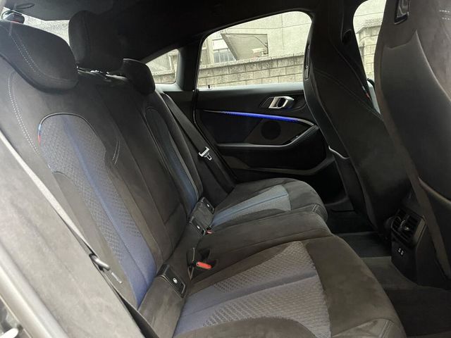 BMW寶馬 218I  第11張相片