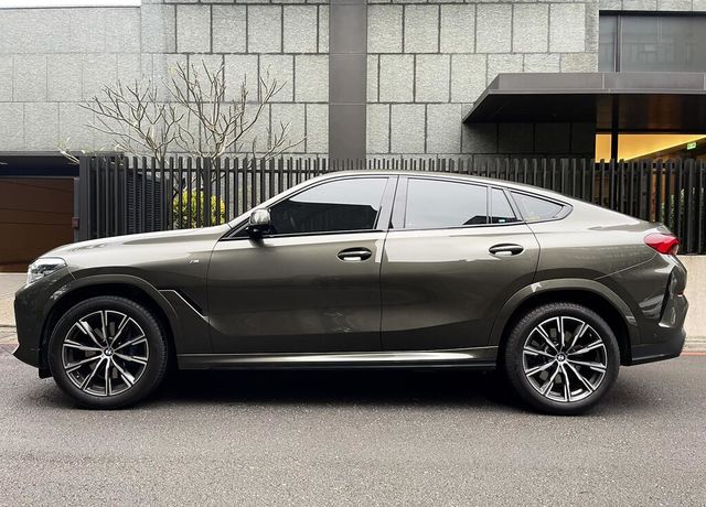 BMW寶馬 X6 XDRIVE40I  第3張相片