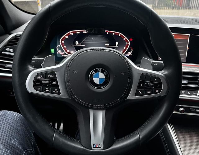 BMW寶馬 X6 XDRIVE40I  第7張相片