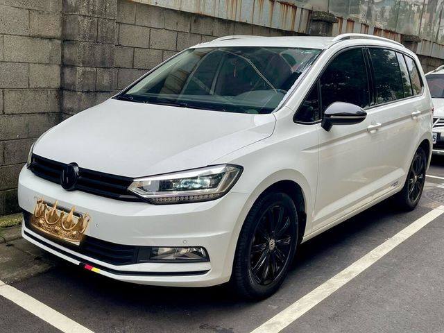 VOLKSWAGEN福斯 TOURAN  第1張相片