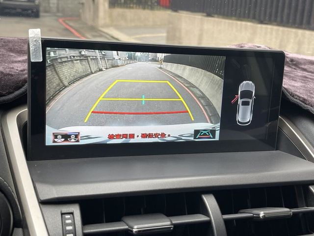 LEXUS凌志 NX200  第9張相片