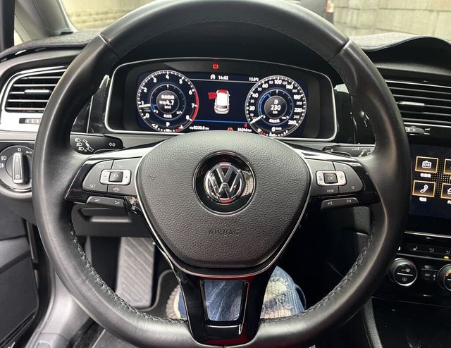 VOLKSWAGEN福斯 GOLF  第6張相片