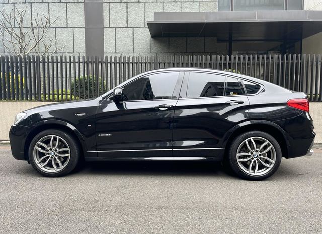 BMW寶馬 X4 XDRIVE28I  第3張相片