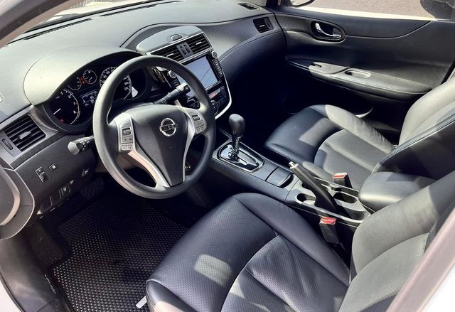NISSAN日產 TIIDA  第7張相片