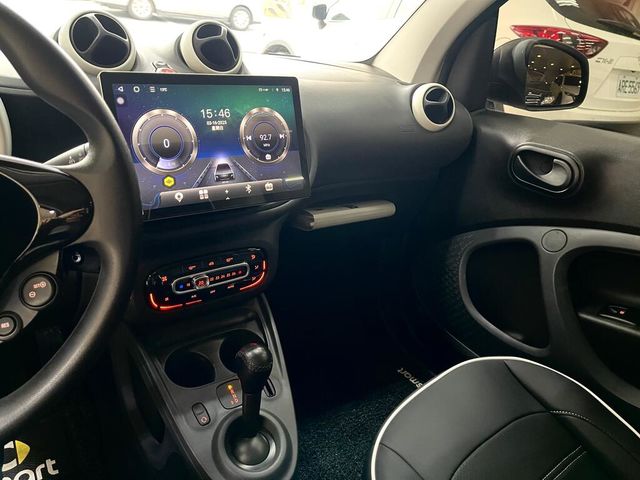 SMART斯麥特 FORTWO  第23張相片