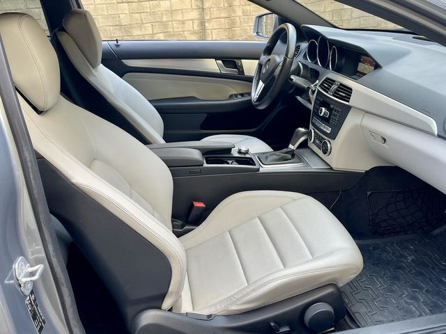 M-BENZ賓士 C180  第7張相片
