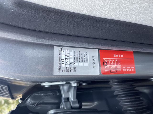 M-BENZ賓士 C180  第11張相片
