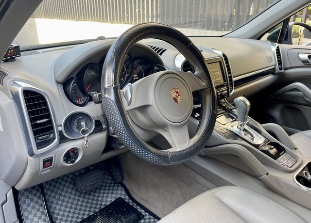 PORSCHE保時捷 CAYENNE  第4張相片