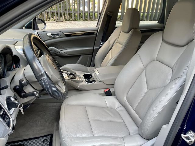 PORSCHE保時捷 CAYENNE  第5張相片