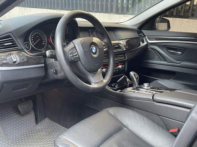 BMW寶馬 523I  第4張相片