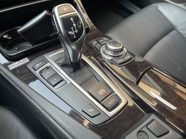 BMW寶馬 523I  第5張相片