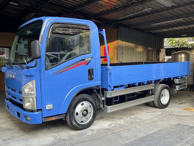 ISUZU五十鈴 ELF  第2張相片