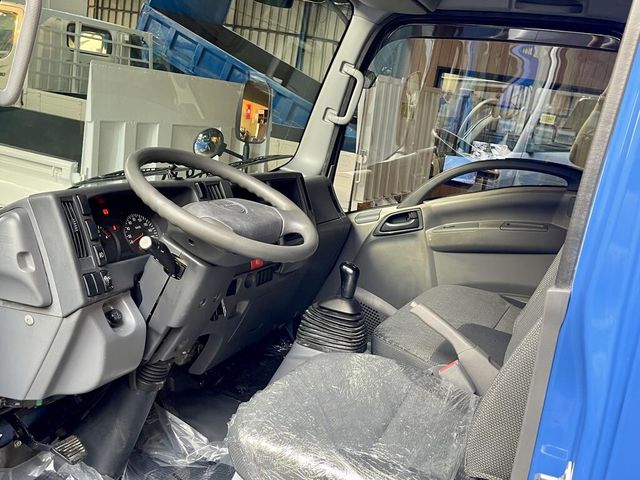 ISUZU五十鈴 ELF  第7張相片