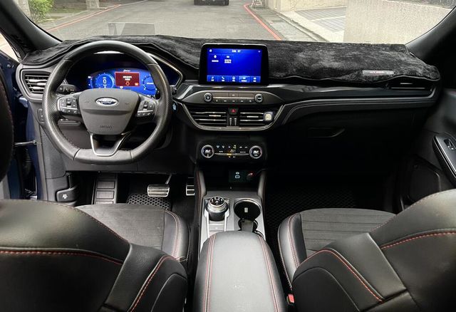 FORD福特 KUGA  第3張相片
