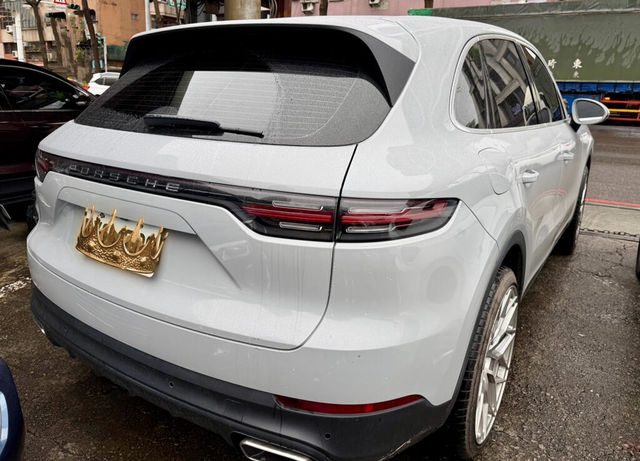 PORSCHE保時捷 CAYENNE  第3張相片