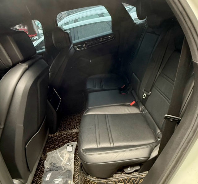 PORSCHE保時捷 CAYENNE  第6張相片