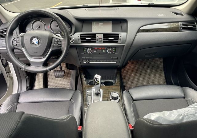 BMW寶馬 X3  第3張相片