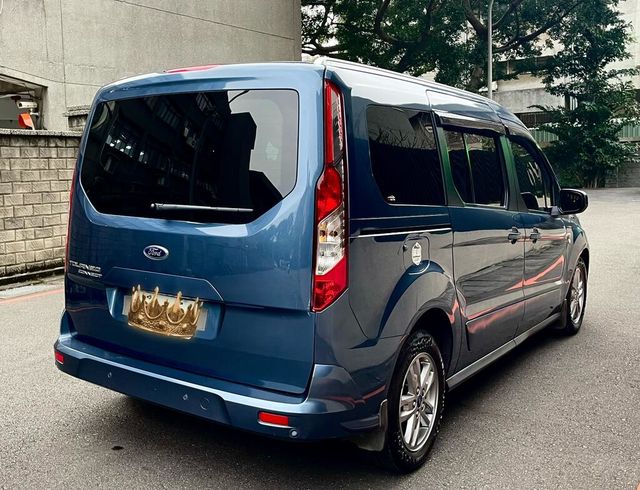 FORD福特 TOURNEO CONNECT  第2張相片