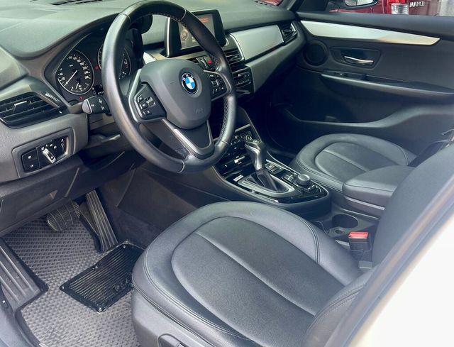 BMW寶馬 218IGT  第4張相片