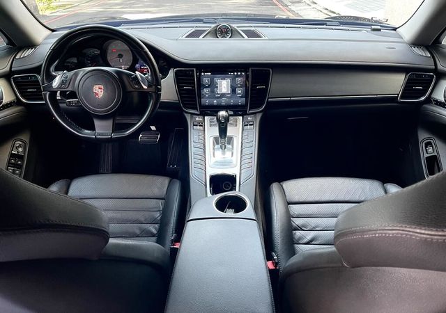 PORSCHE保時捷 PANAMERA  第5張相片