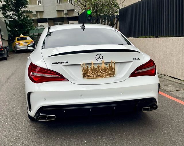 M-BENZ賓士 CLA250  第2張相片