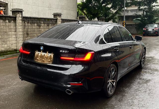 BMW寶馬 330I  第4張相片