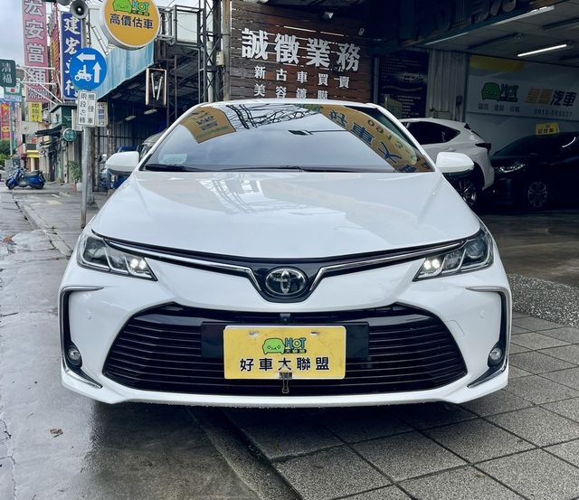 TOYOTA豐田 ALTIS  第2張相片