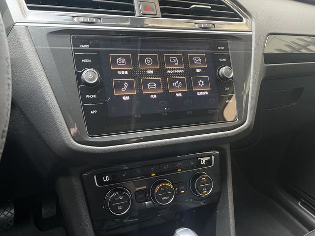 VOLKSWAGEN福斯 TIGUAN  第6張相片