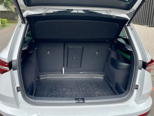 SKODA司科達 KAROQ  第10張相片