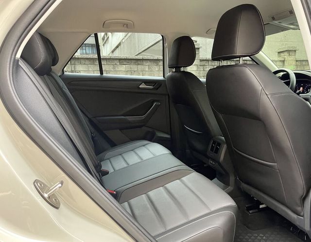 VOLKSWAGEN福斯 T-ROC  第7張相片