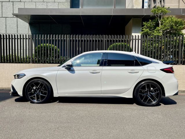 HONDA本田 CIVIC  第2張相片
