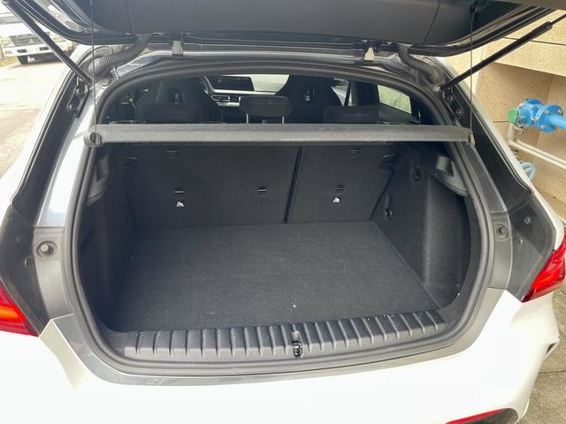 BMW寶馬 118I  第10張相片