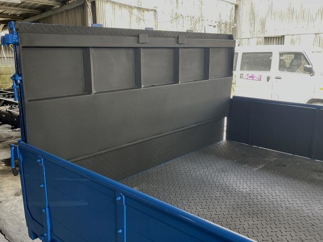 MITSUBISHI三菱 CANTER  第6張相片