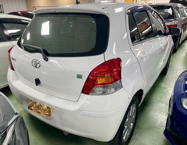 TOYOTA豐田 YARIS  第2張相片