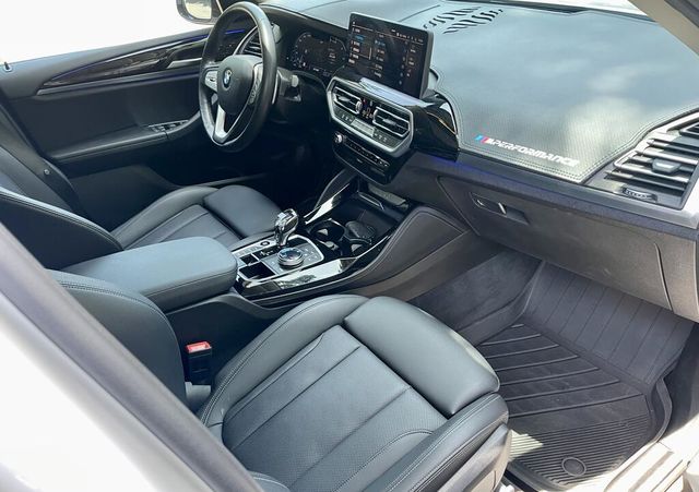 BMW寶馬 X4 XDRIVE20I  第14張相片