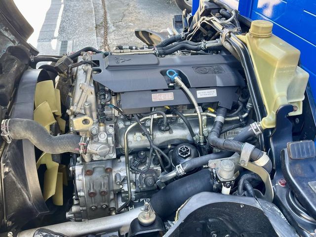 MITSUBISHI三菱 CANTER  第11張相片