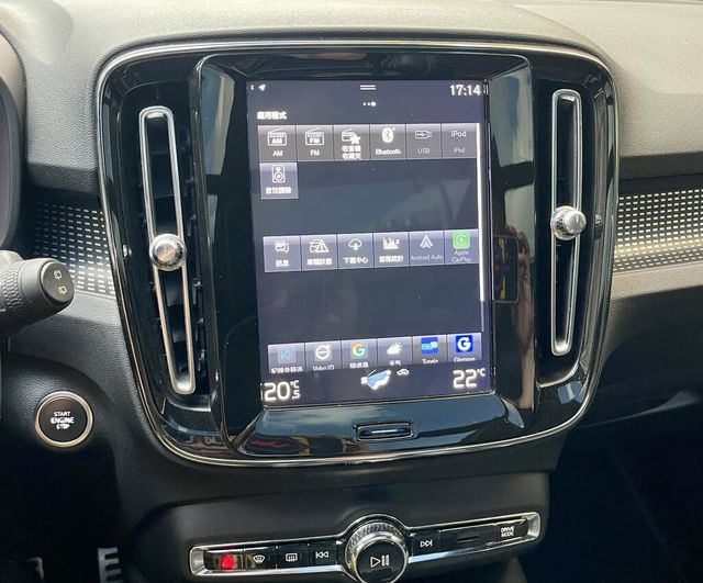 VOLVO富豪 XC40  第10張相片
