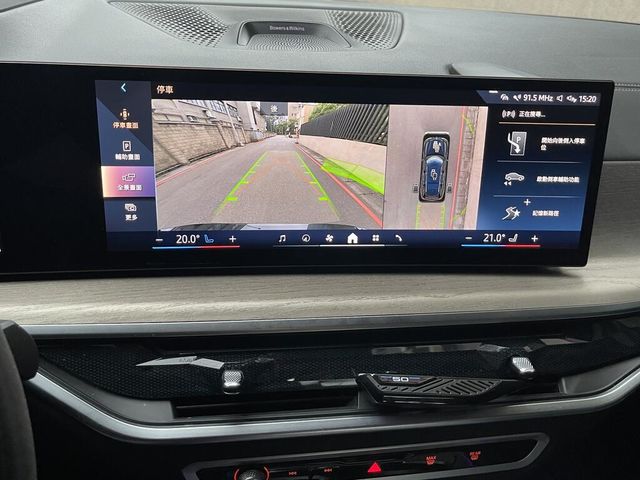 BMW寶馬 X7 XDRIVE40I  第14張相片