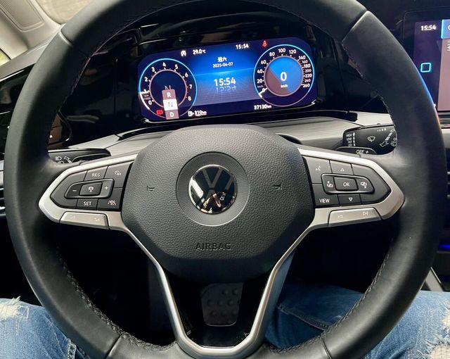 VOLKSWAGEN福斯 GOLF  第5張相片