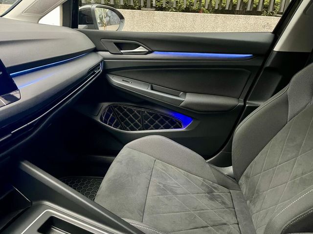 VOLKSWAGEN福斯 GOLF  第8張相片