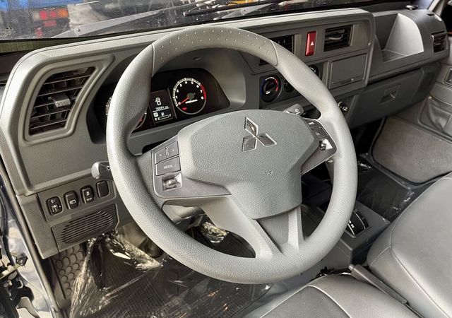 MITSUBISHI三菱 DELICA  第7張相片