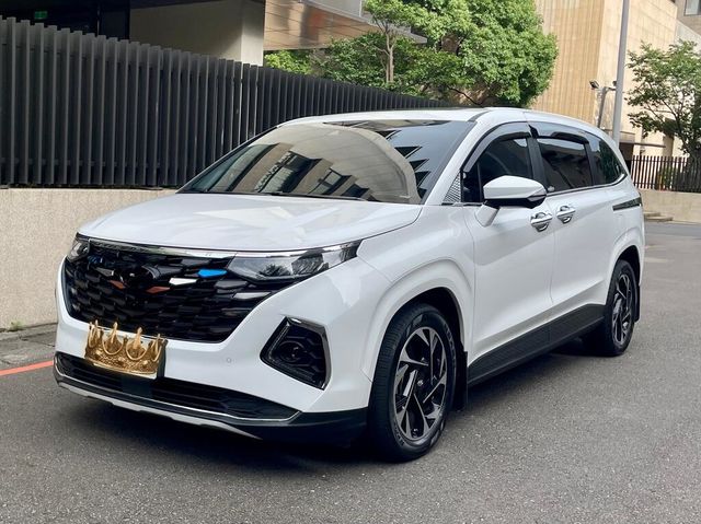 HYUNDAI現代 CUSTIN  第1張相片