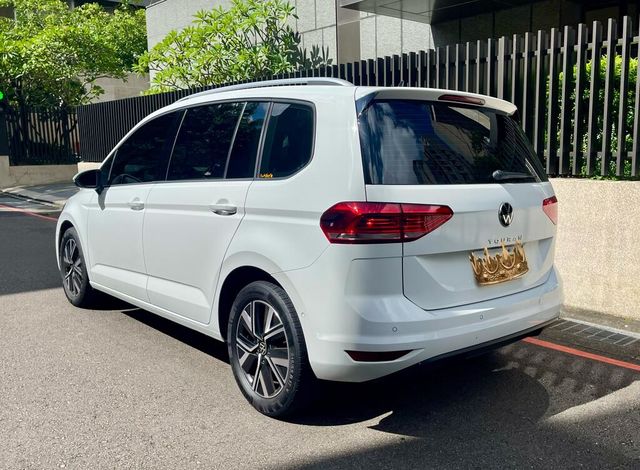 VOLKSWAGEN福斯 TOURAN  第2張相片
