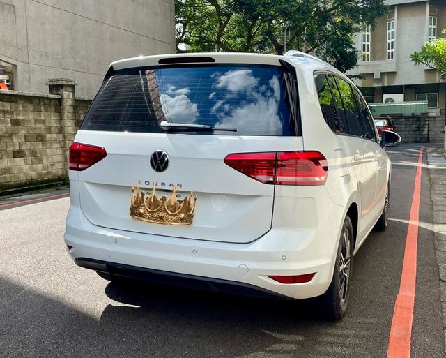 VOLKSWAGEN福斯 TOURAN  第3張相片